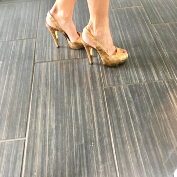 Report Signature Gold Gala platform cheetah print leather size 7.5 shoes - Picture 10 of 15